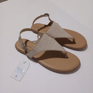 Time and Tru Women's Hooded Flat Thong Sandals, Wide Width Available Size 9
